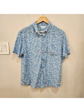 Bermies Shirt Men's M Hawaiian Performance Blue All Over Floral Button Down